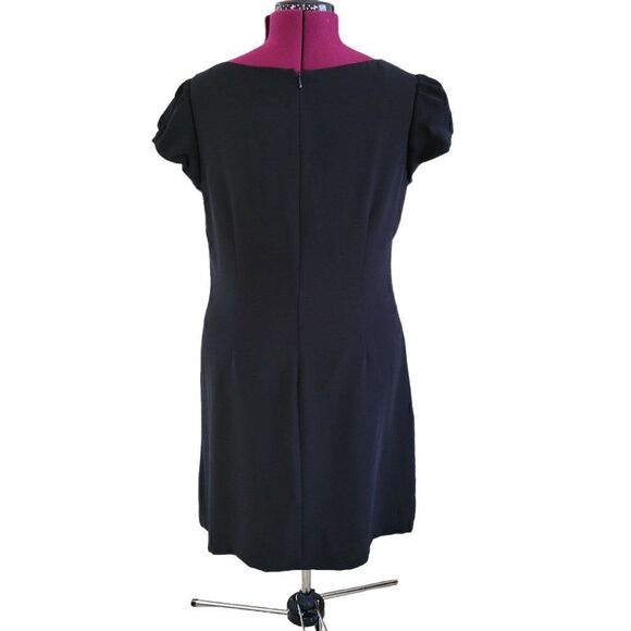 Tahari Arthur S. Levine Little Black Dress (Size 16) - Picture 4 of 9